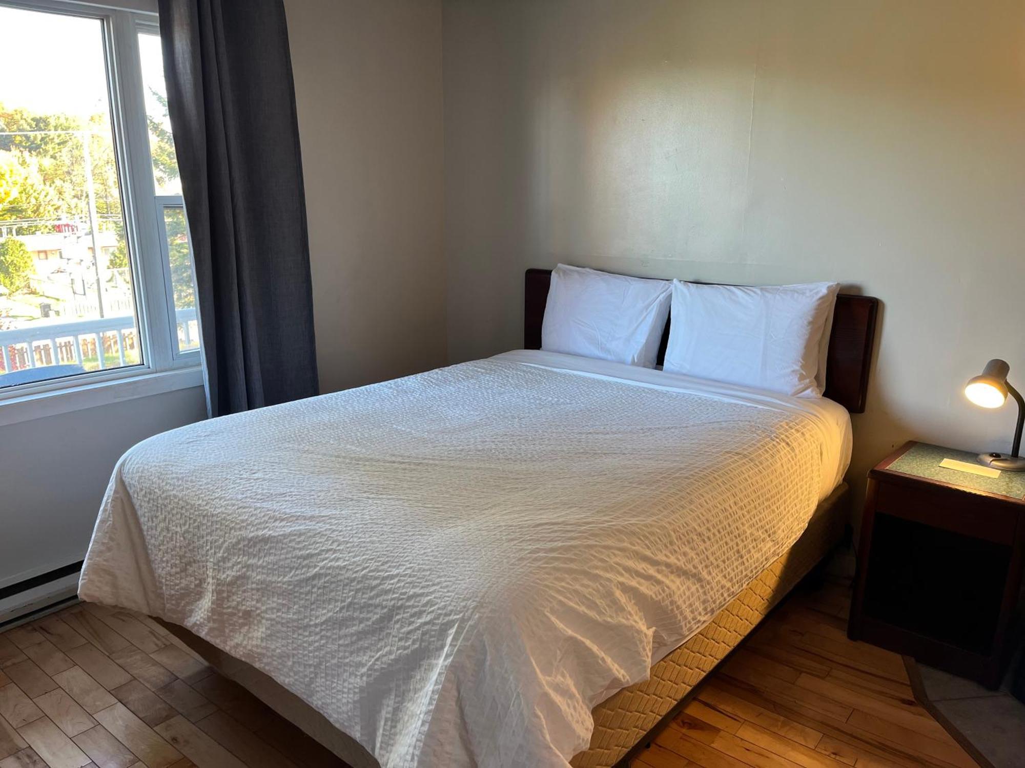 Motel Clair Mont Sainte-Agathe-des-Monts Zewnętrze zdjęcie