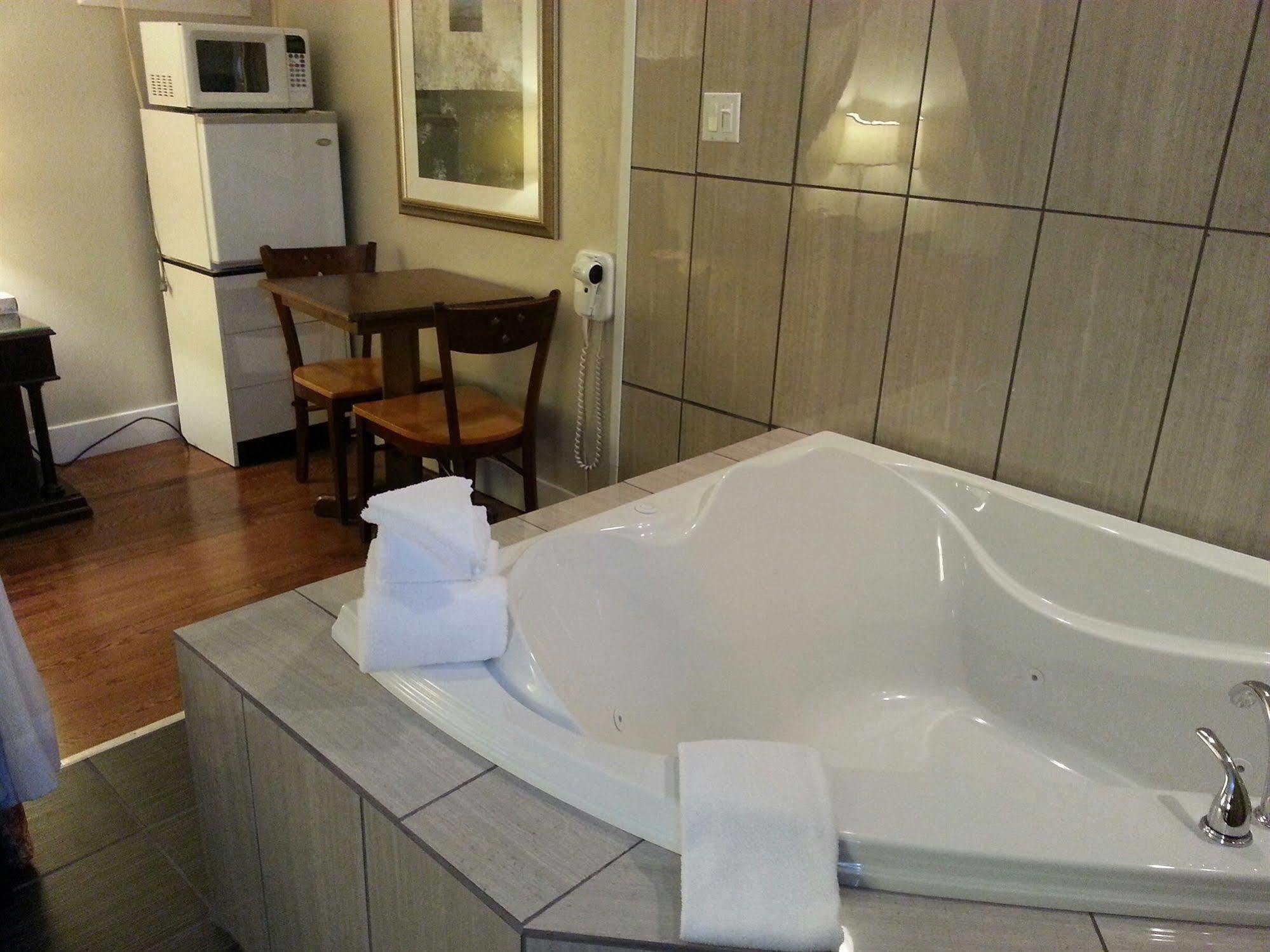 Motel Clair Mont Sainte-Agathe-des-Monts Zewnętrze zdjęcie